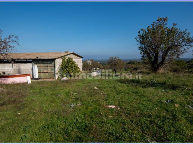 MASSERIA CON VISTA MARE E CENTRO STORICO OSTUNI