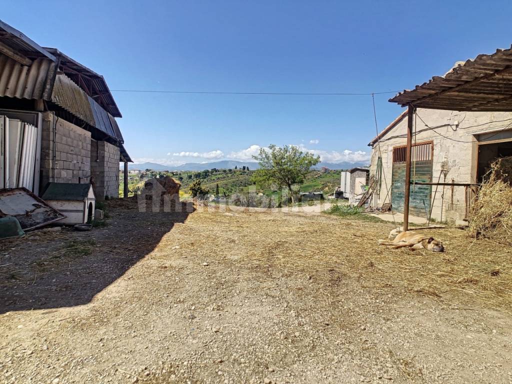 Abruzzo Spoltore Casa singola con terreno
