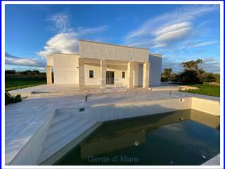 LUXURY HOME VILLA CON PISCINA NUOVA VENDITA OSTUNI