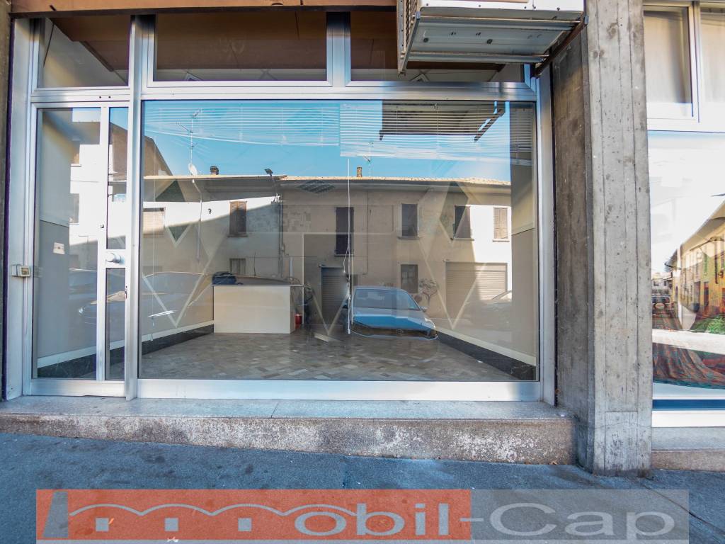 Locale commerciale via goffredo mameli, centro, somma lombardo