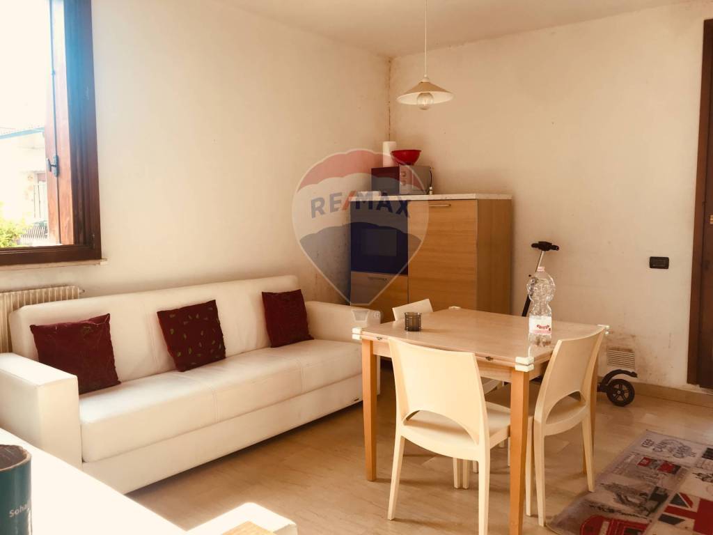 Sale Apartment Vicenza. 2room flat in via Dei Cappuccini.... Good