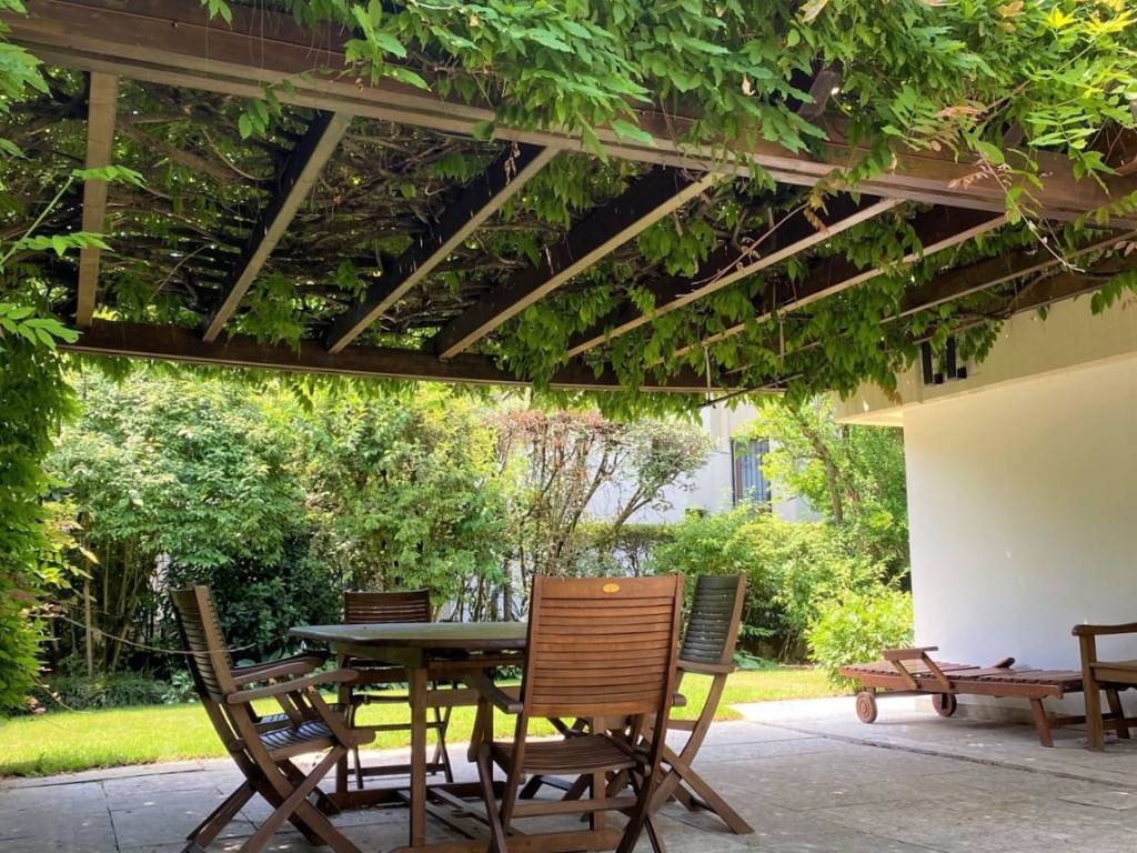 Pergola