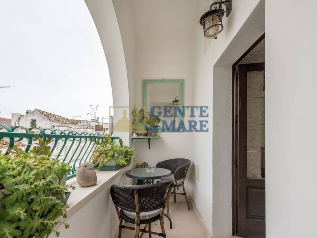 LUXURY PROPERTIES FOR SALE PALAZZO NEL CENTRO