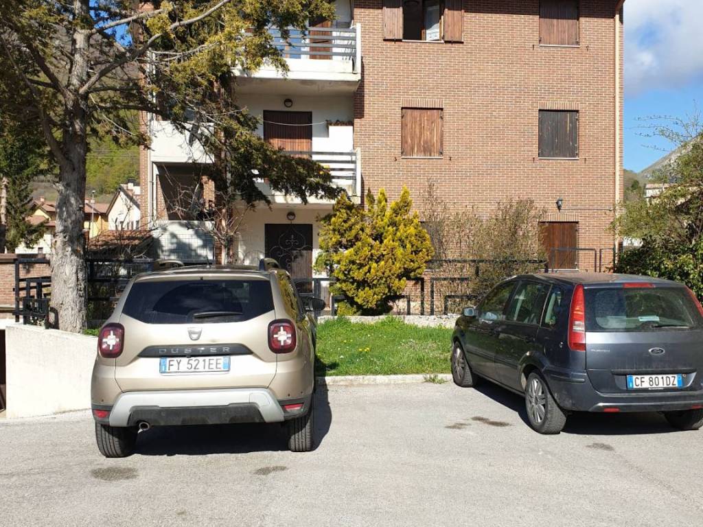 Palazzo Edificio via Riacciolo, Rocca di