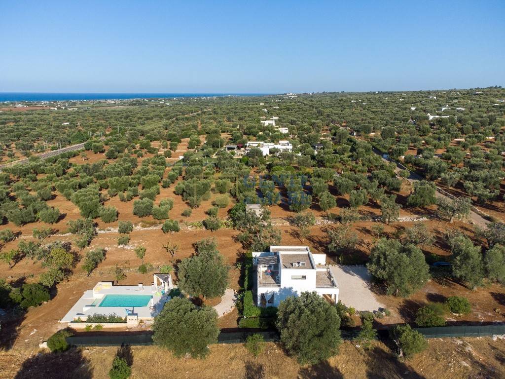 LUXURY VILLA WITH SEA VIEW FOR SALE VILLA PISCINA