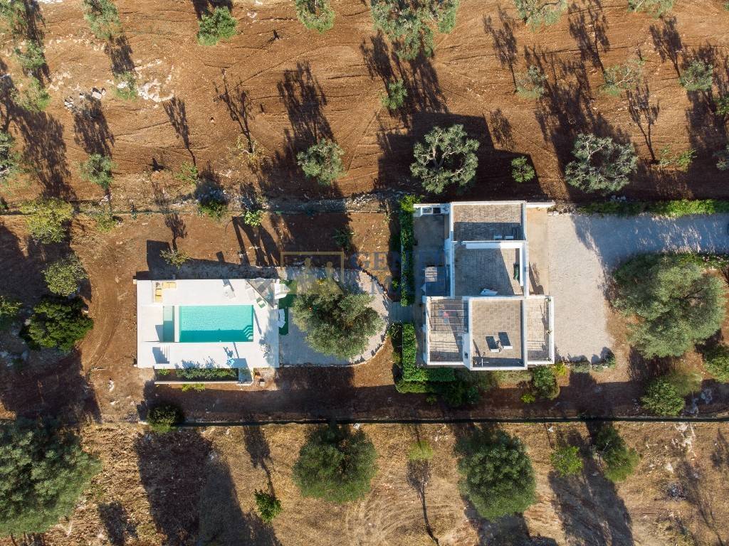 LUXURY VILLA WITH SEA VIEW FOR SALE VILLA PISCINA