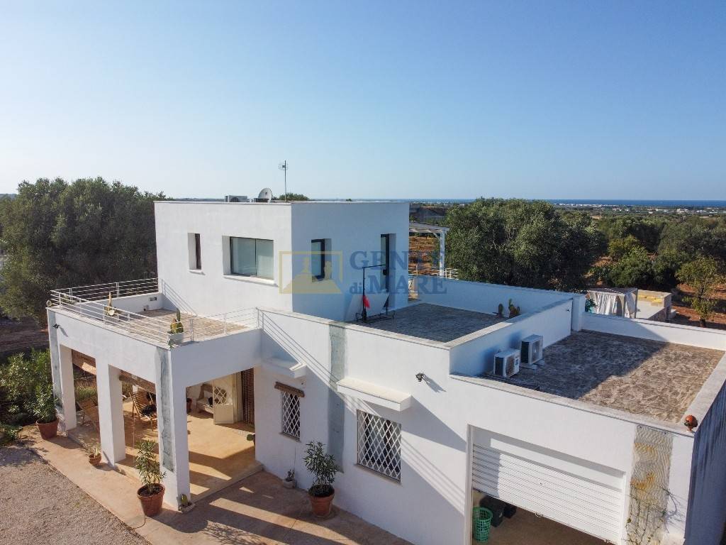 LUXURY VILLA WITH SEA VIEW FOR SALE VILLA PISCINA