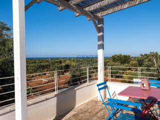 LUXURY VILLA WITH SEA VIEW FOR SALE VILLA PISCINA