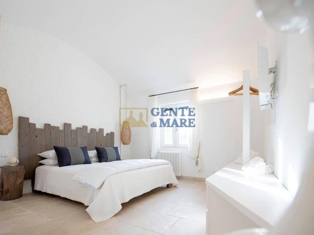 LUXURY PROPERTY FOR SALE OSTUNI ALTO SALENTO