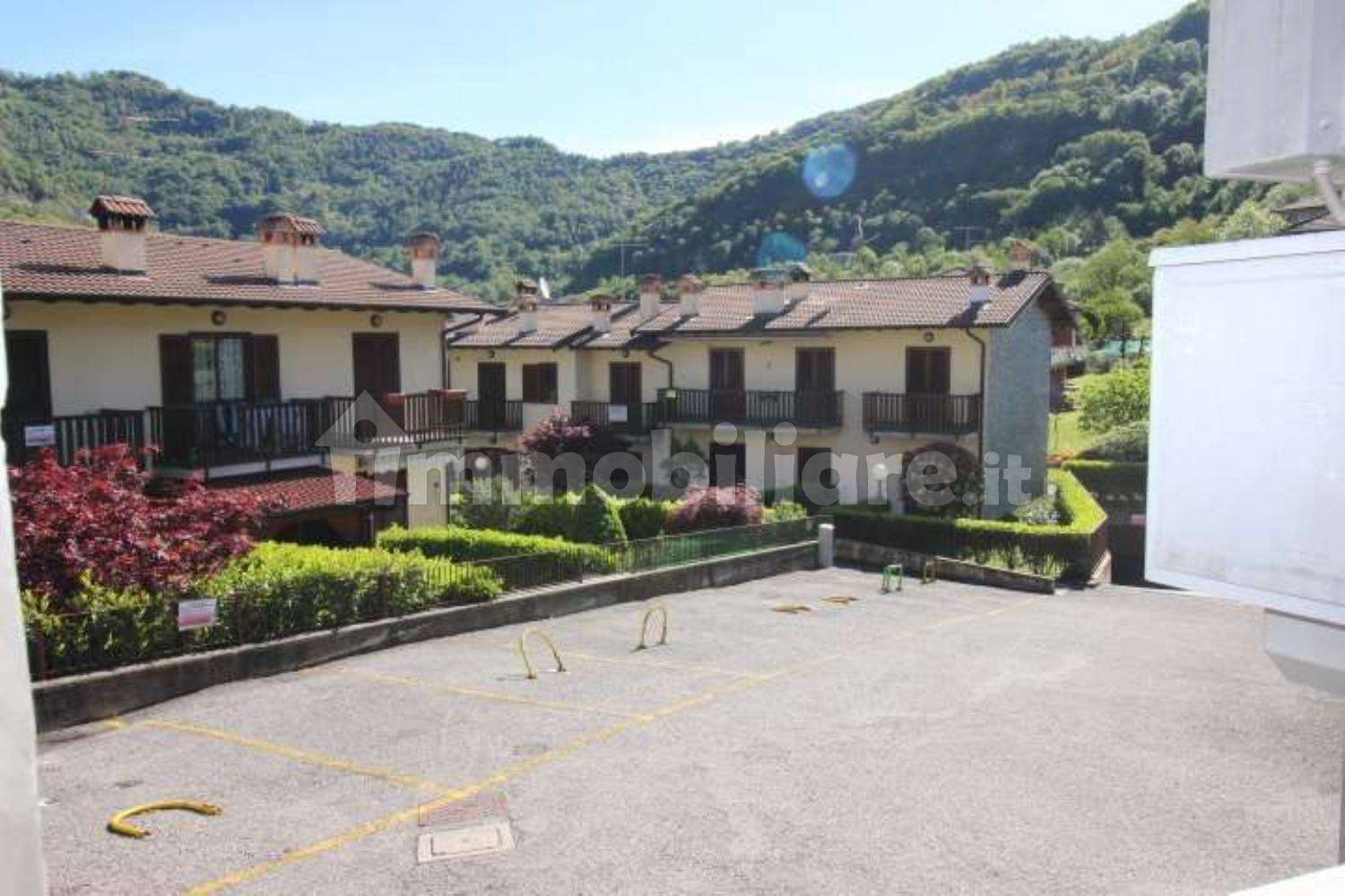 Appartamento in vendita a Sant'Omobono Terme