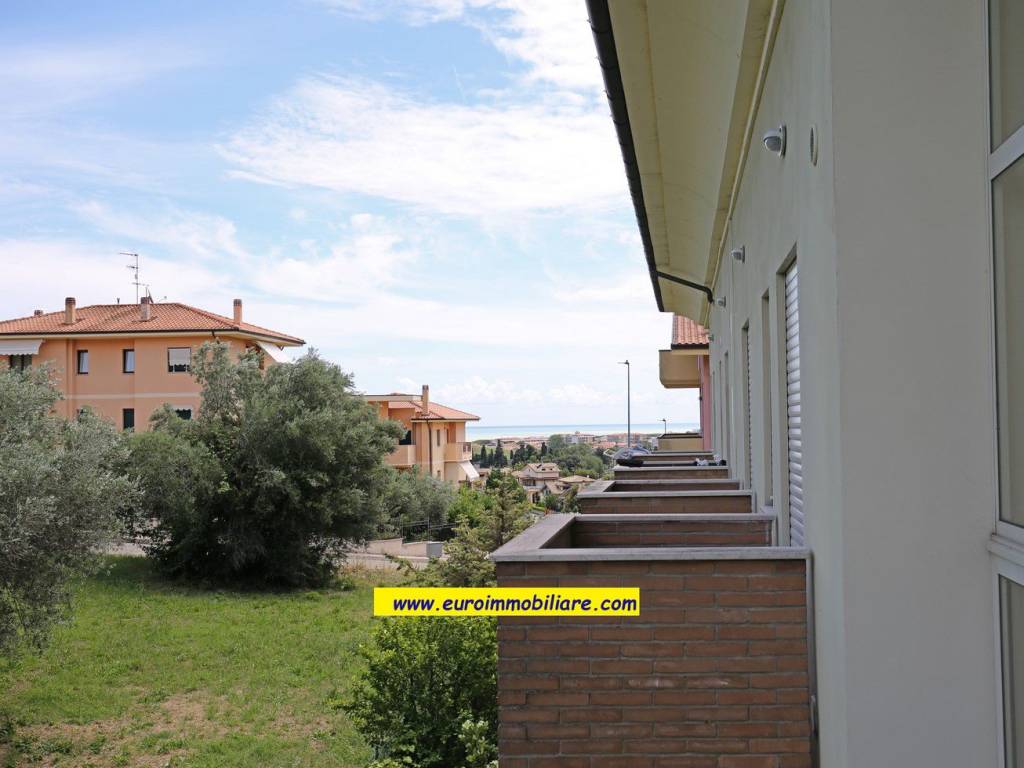 vista mare balcone esposizione nord