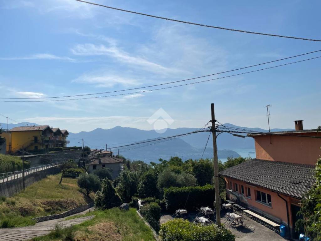 VISTA LAGO DALL' ABITAZIONE