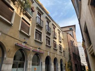 Houses for sale in area Centro Storico, Verona - Immobiliare.it