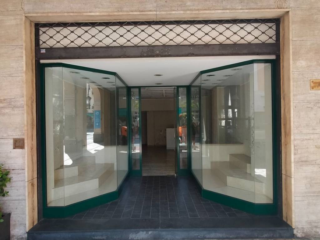 Locale commerciale, centro, bordighera