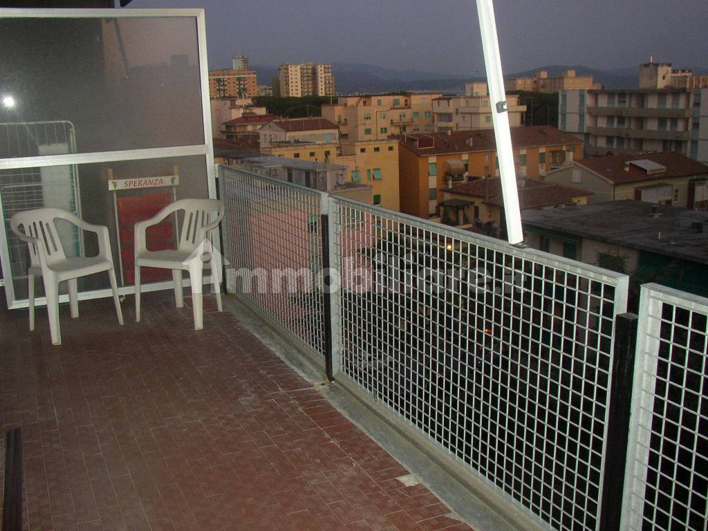 TERRAZZA PRANZABILE