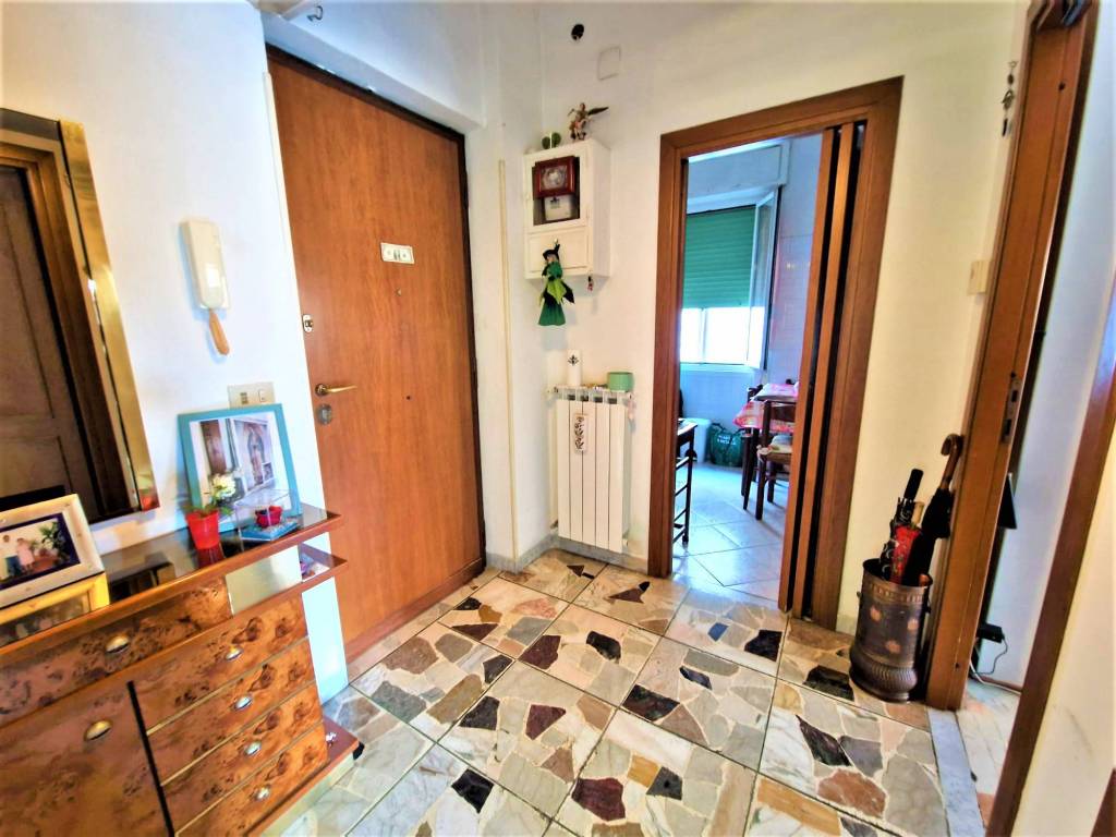 Viale Della Bella Villa 94 - Roma