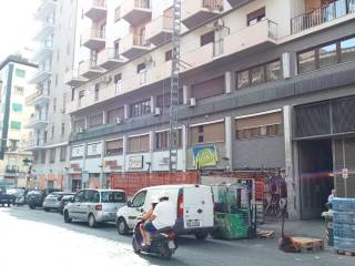Houses for sale in Via Vito La Mantia, Palermo - Immobiliare.it