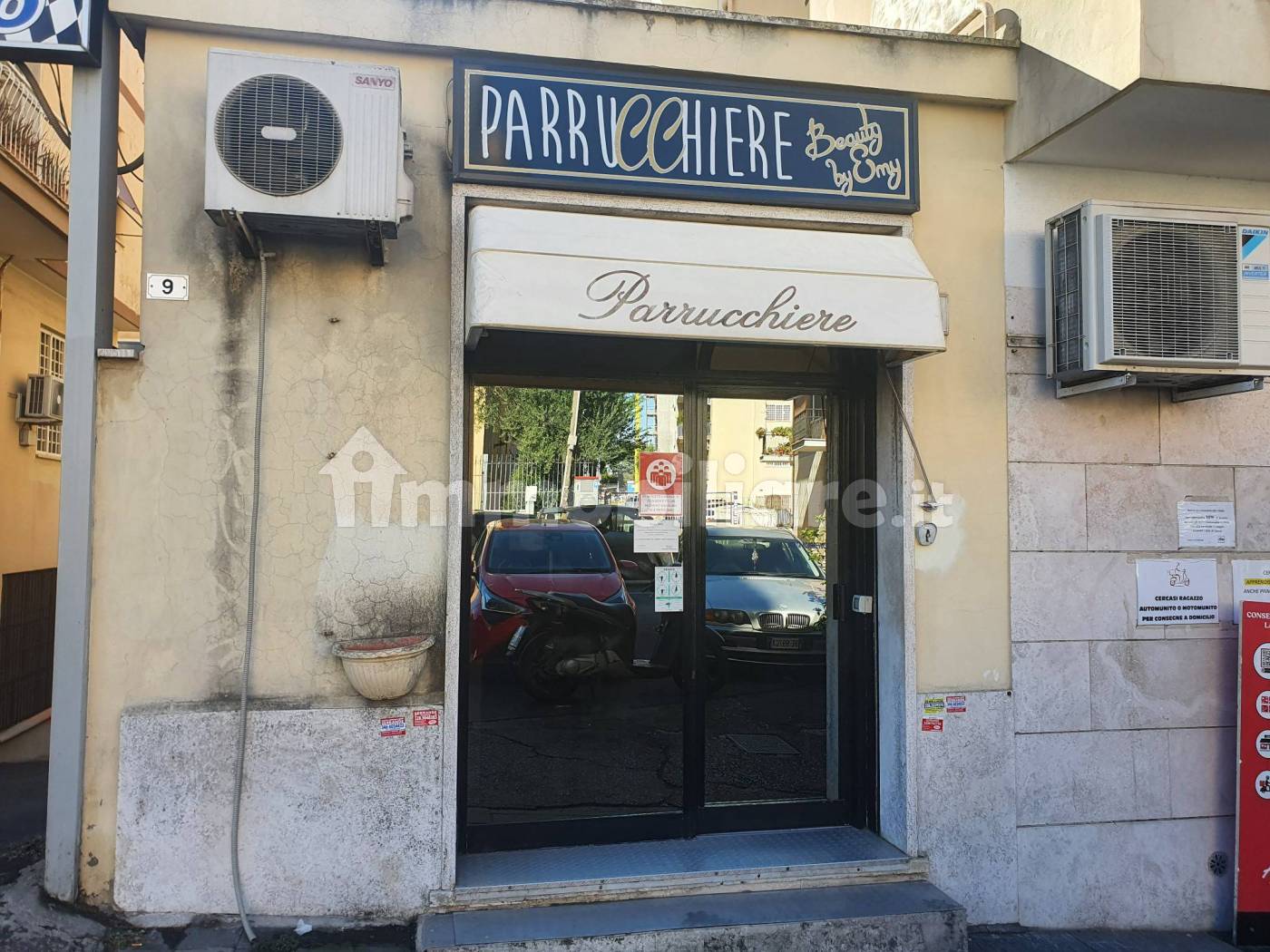 Parrucchiere - Barbiere via di Torrevecchia 9, Roma, Rif. 98259886 -  Immobiliare.it