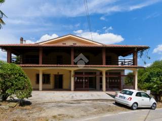 Esterno