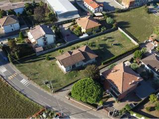 Villa singola in costruzione a Cirimido