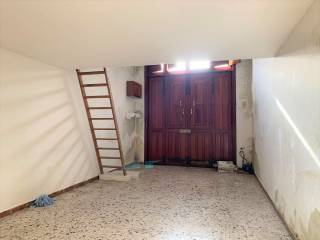 009__casa_con_garage_a_pochi_passi_da_via_labriola_ad_avola_10.jpg