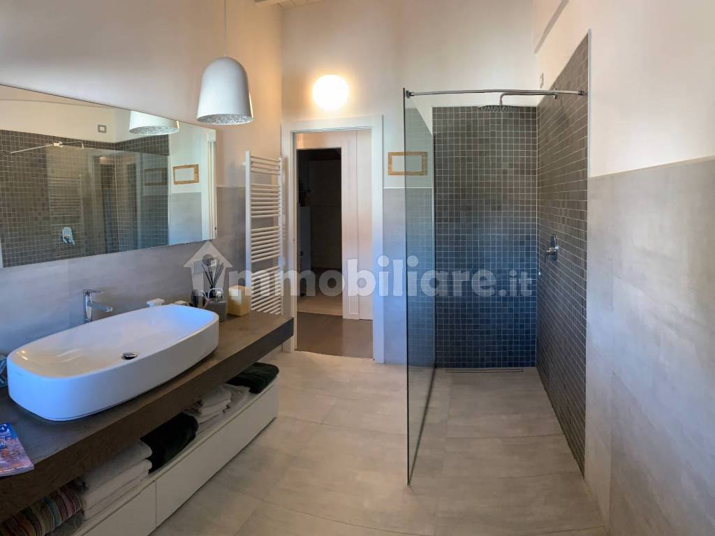 bagno 1 attico