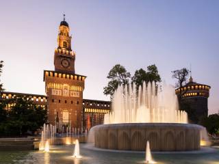 Milano Piazza Castello
