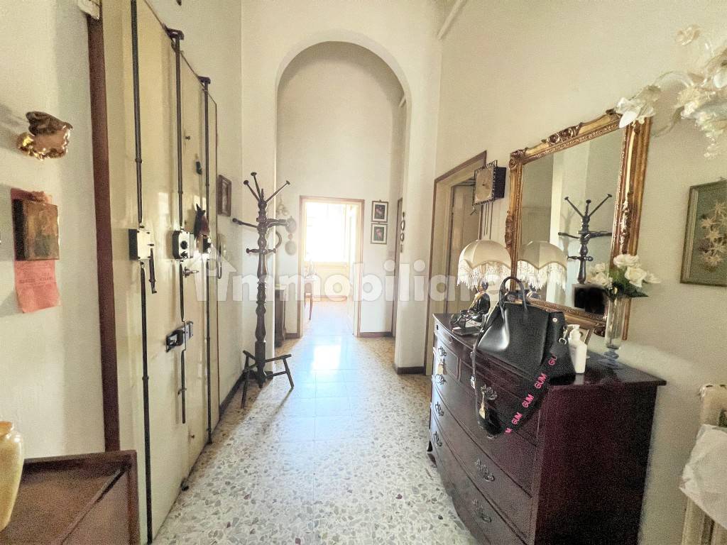 Vendita Appartamento in via Agnolo.... Firenze.