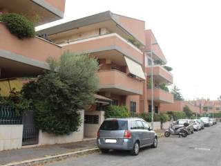 Case in affitto in Via della Fotografia, Roma - Immobiliare.it