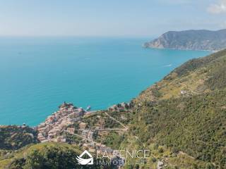 VERNAZZA