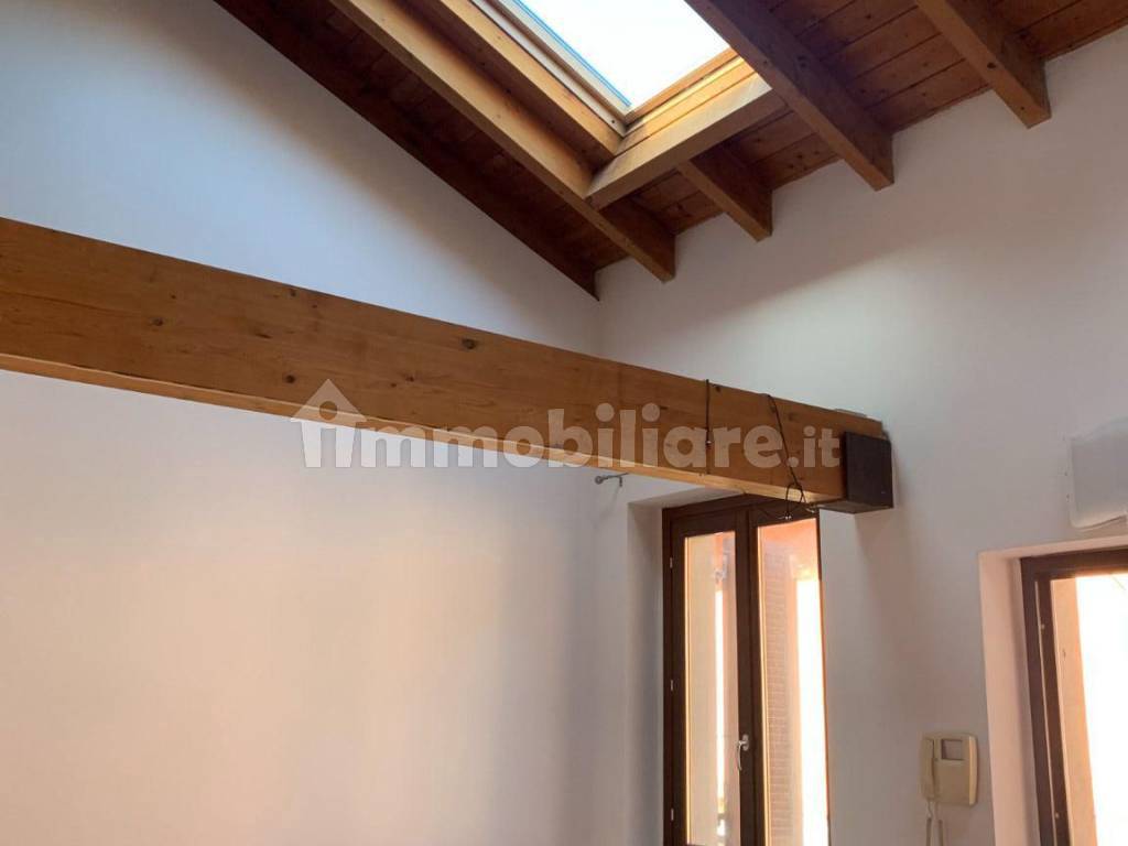 soffitto con lucernari