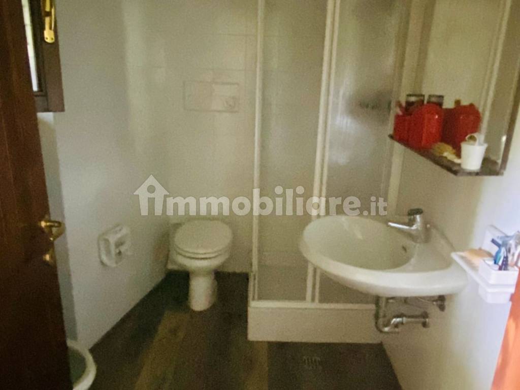 bagno piano primo