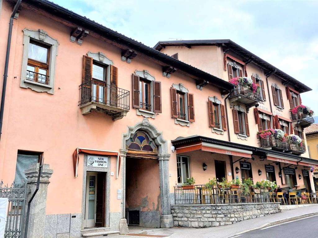 Ufficio - studio piazza giuseppe garibaldi, canzo
