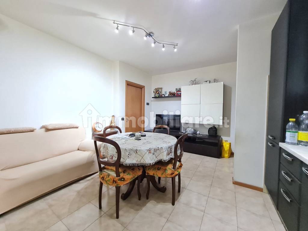 Vendita Appartamento Novate Milanese. Bilocale in via Baranzate 73