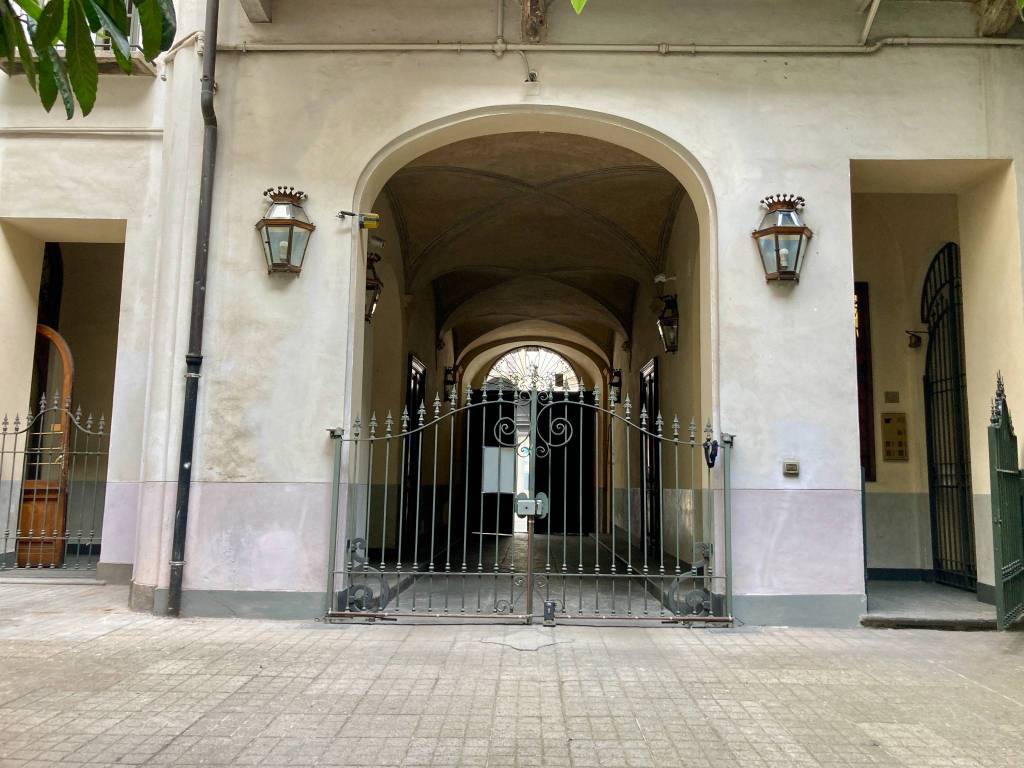 Ingresso cortile