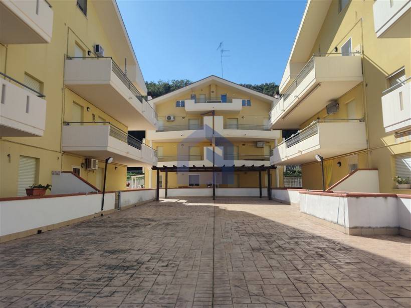 Vendita Appartamento Torino di Sangro. Quadrilocale in via Costa Verde