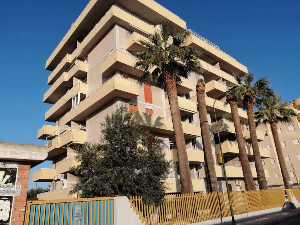 Vendita Appartamento Margherita di Savoia. Trilocale in corso VITTORIO EMANUELE 283. Primo piano Vendita Appartamento Margherita di Savoia. Trilocale in corso VITTORIO EMANUELE 283. Primo piano