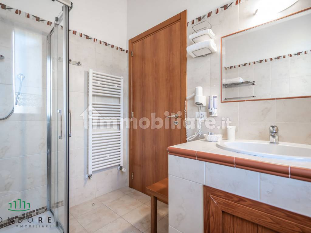 25 2bagno