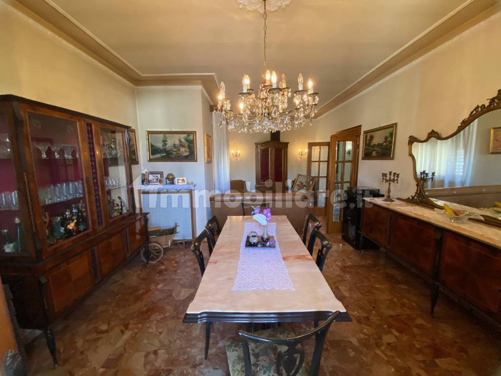 Vendita Appartamento in via Usciana. Santa Maria a Monte. Buono stato, piano terra, con terrazza Vendita Appartamento in via Usciana. Santa Maria a Monte. Buono stato, piano terra, con terrazza