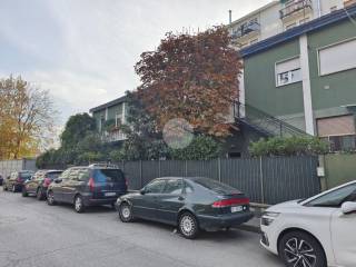 Case in vendita in Via Caianello, Milano - Immobiliare.it