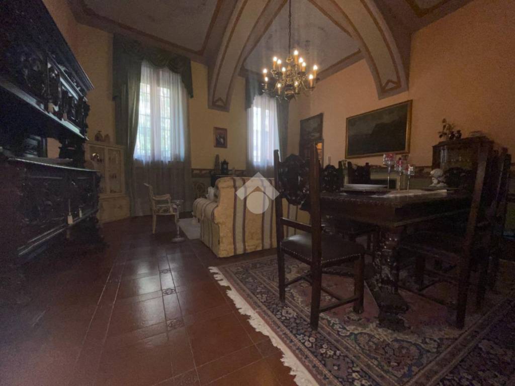 sala