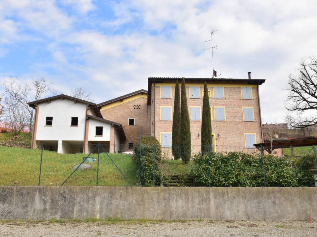 Casa colonica, nuovo, 260 m², castelvetro di modena