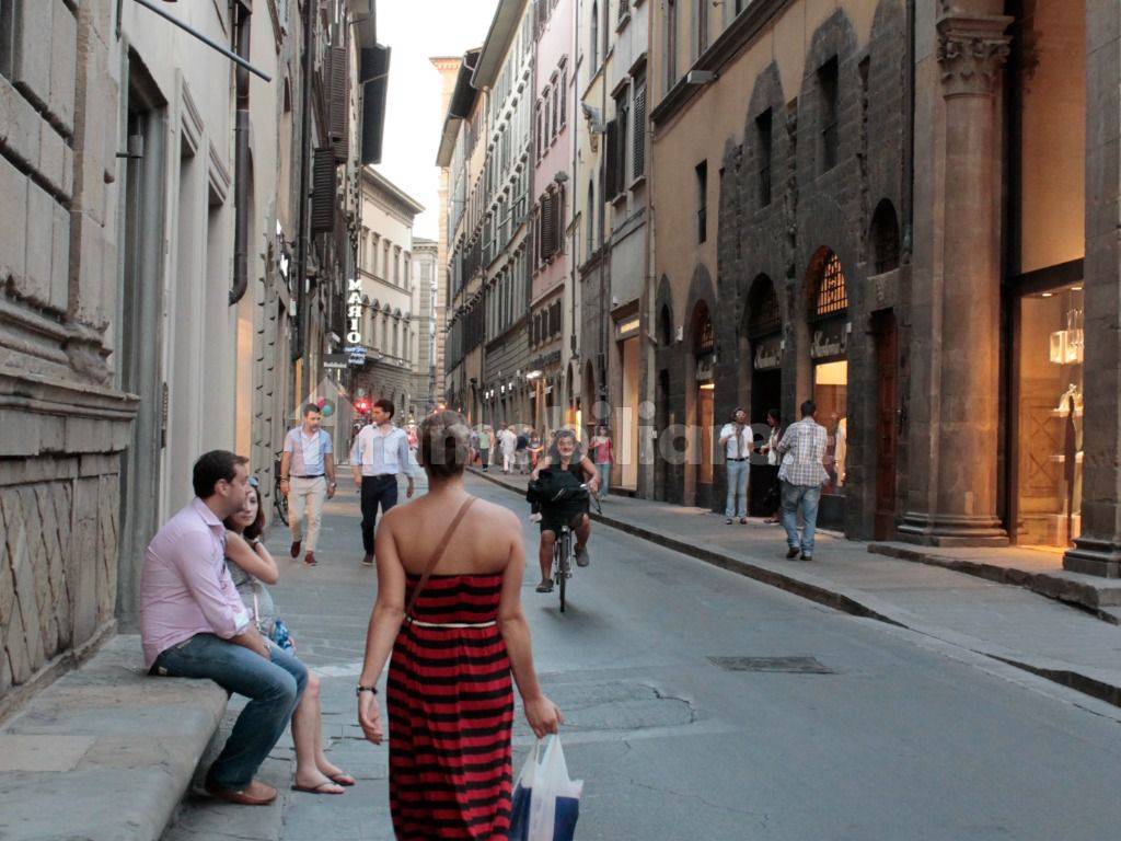 Locale commerciale via della Vigna Nuova, Firenze, rif. 99313506 Immobiliare.it Locale commerciale via della Vigna Nuova, Firenze, rif. 99313506 Immobiliare.it