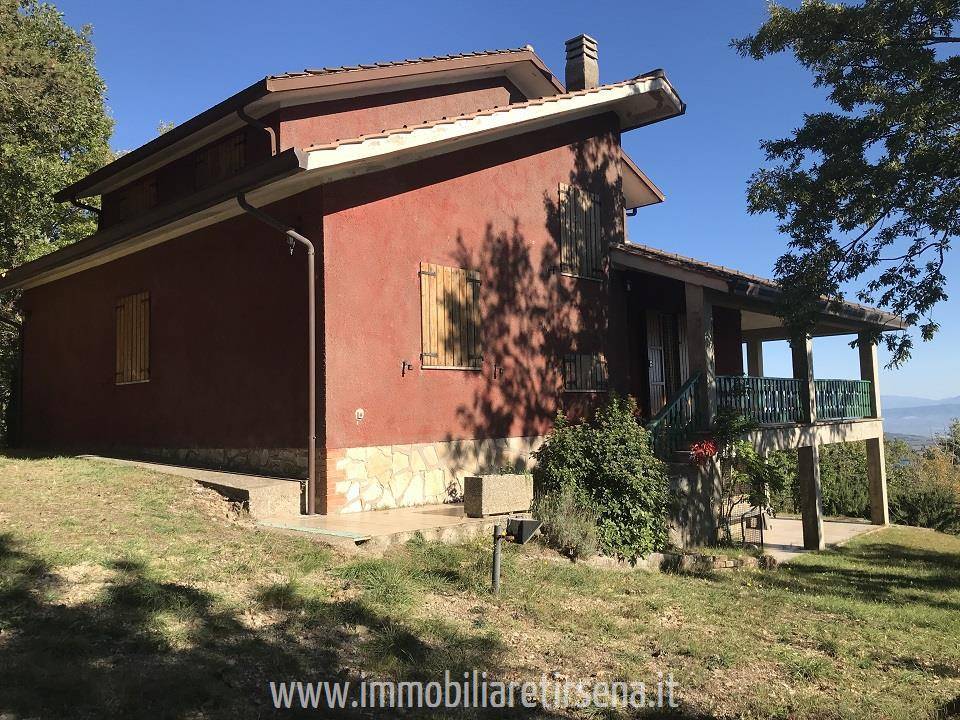 Villa unifamiliare, buono stato, 200 m², San Venanzo