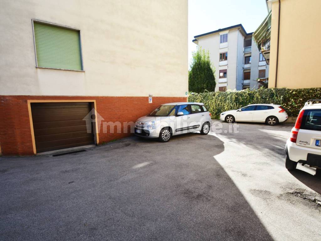 Vendita Appartamento in via Riello. Vicenza. Ottimo stato, secondo piano,  posto auto, con terrazza, riscaldamento autonomo, rif. 99397716