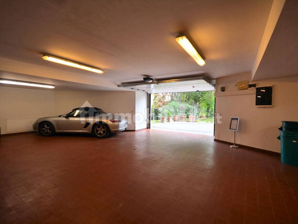 garage