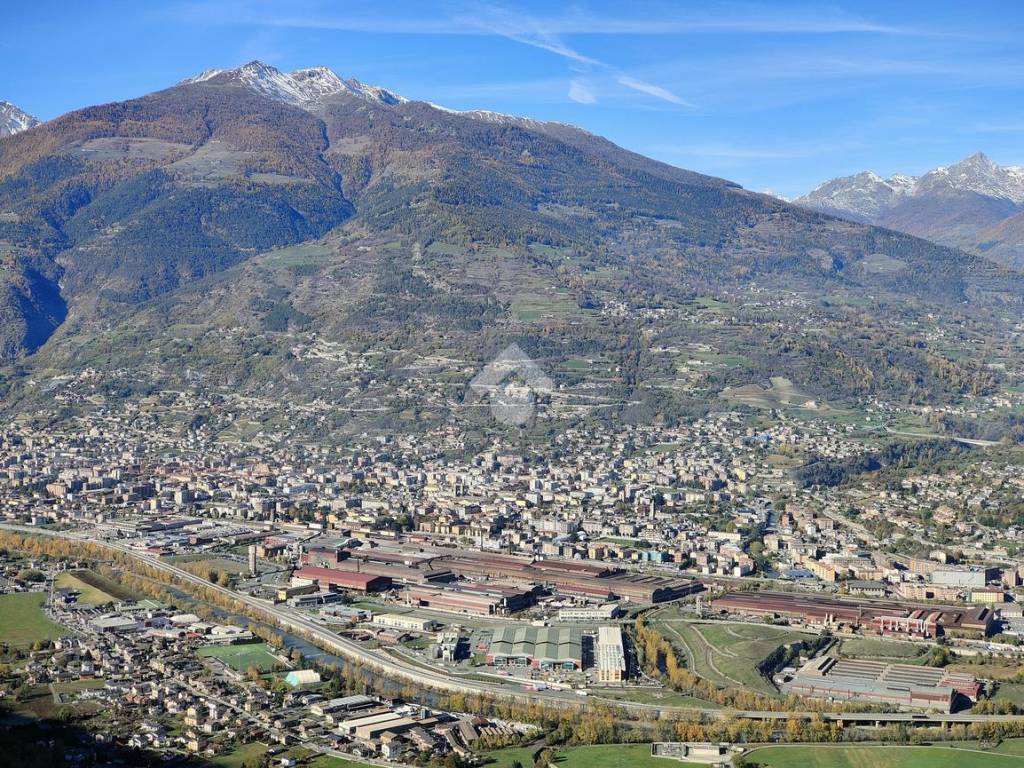 vista su Aosta e Punta Chaligne