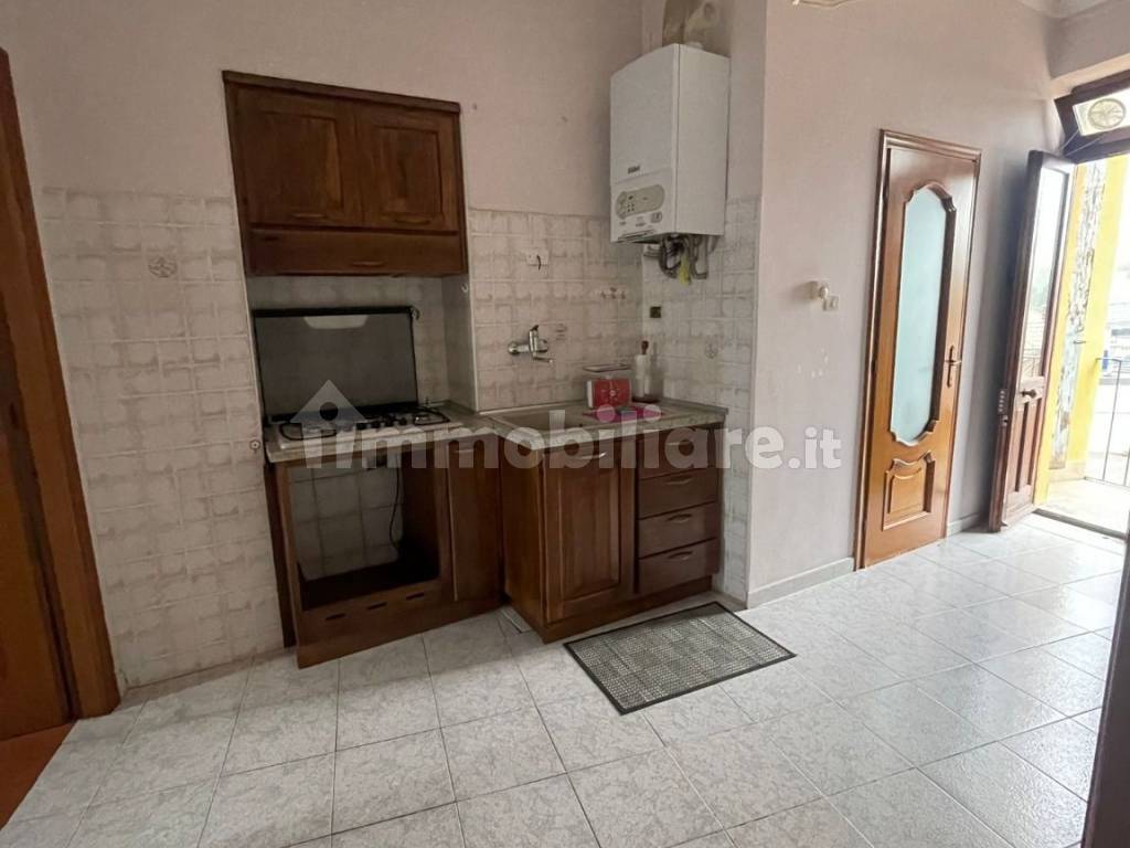 Vendita Appartamento Torino. Trilocale in via Damiano Chiesa 2. Buono stato, secondo piano, con Vendita Appartamento Torino. Trilocale in via Damiano Chiesa 2. Buono stato, secondo piano, con