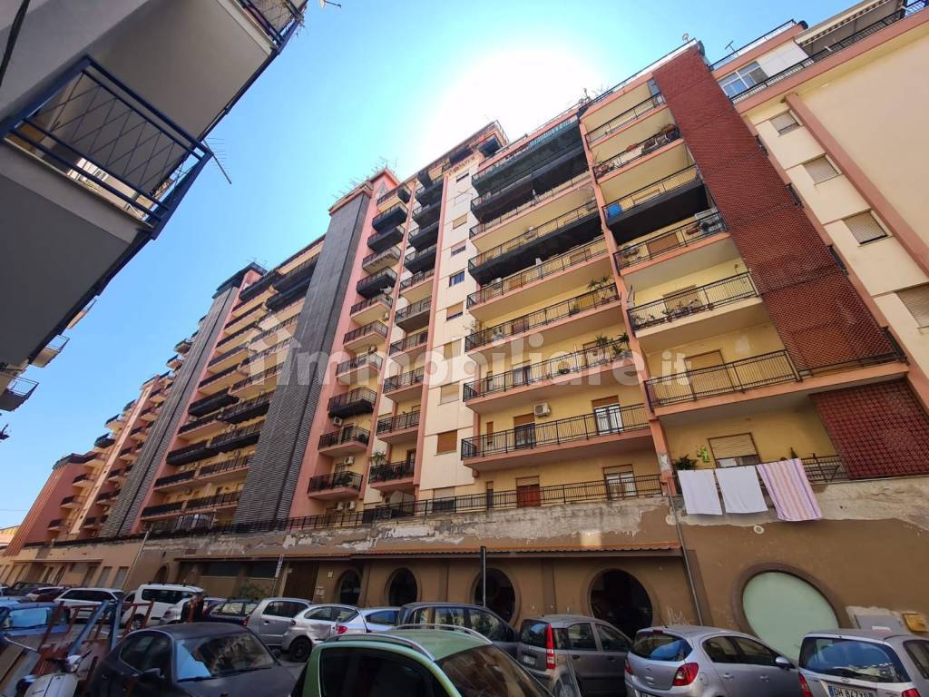Vendita Appartamento Palermo. Quadrilocale in via Orso Mario.... Buono