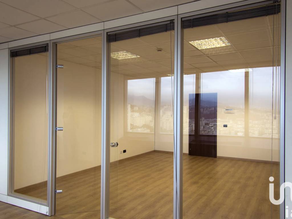 Ufficio Studio via De Marini 1, Genova, rif. 99588952 Immobiliare.it